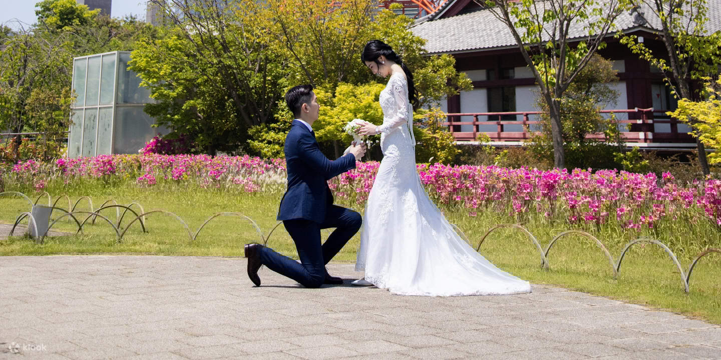 Tokyo: Wedding Photo Tour dengan 3 Lokasi & Pro Styling